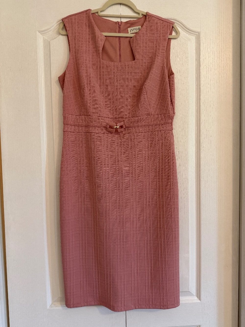 Enfocus Studio Dusty Rose Pink Textured Midi Sheath Dress Sleeveless Size 10